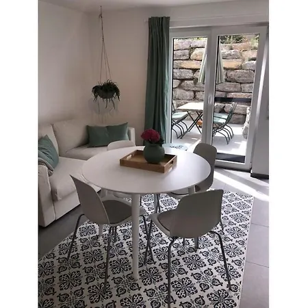 Pleasant With Terrace Apartment